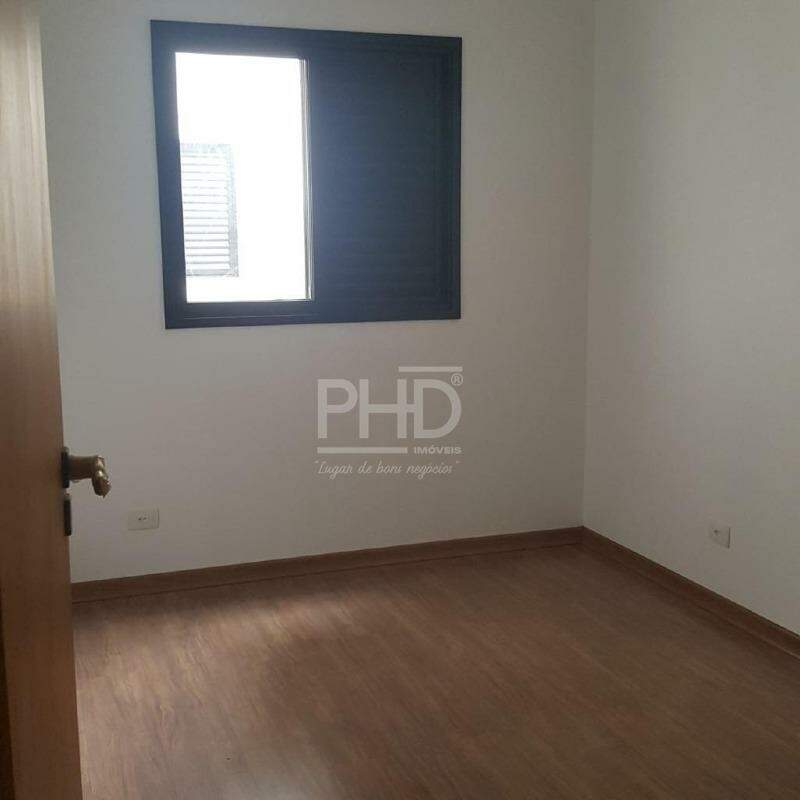 Apartamento para alugar com 3 quartos, 70m² - Foto 8