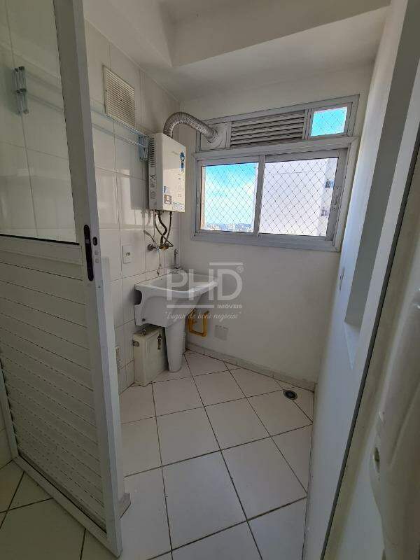 Apartamento à venda com 2 quartos, 58m² - Foto 16