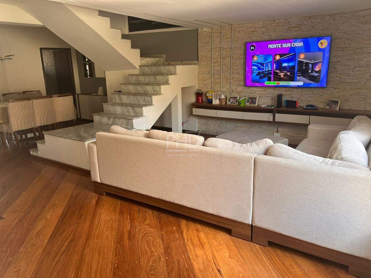 Sobrado à venda, 260m² - Foto 1