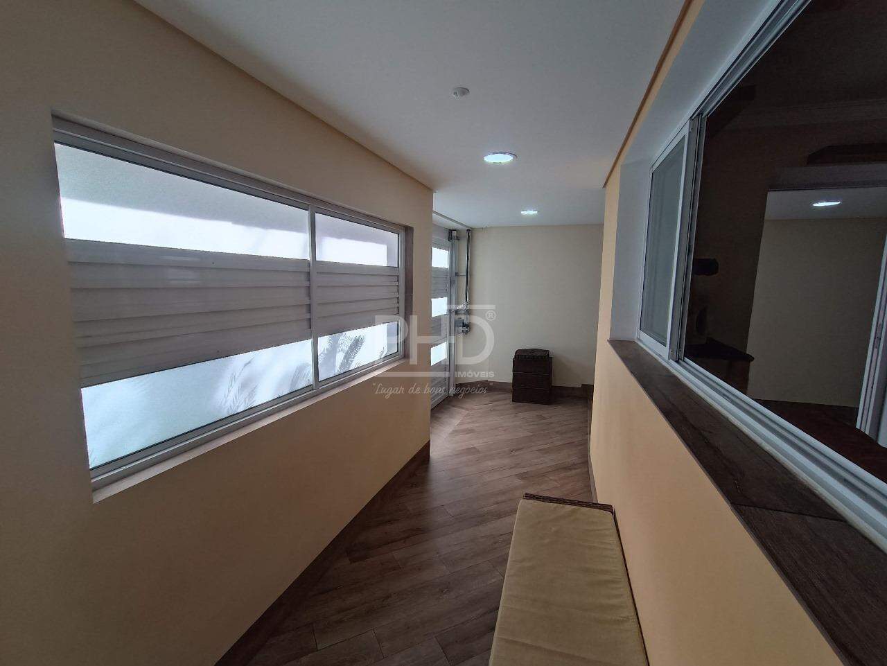 Sobrado à venda com 2 quartos, 250m² - Foto 33