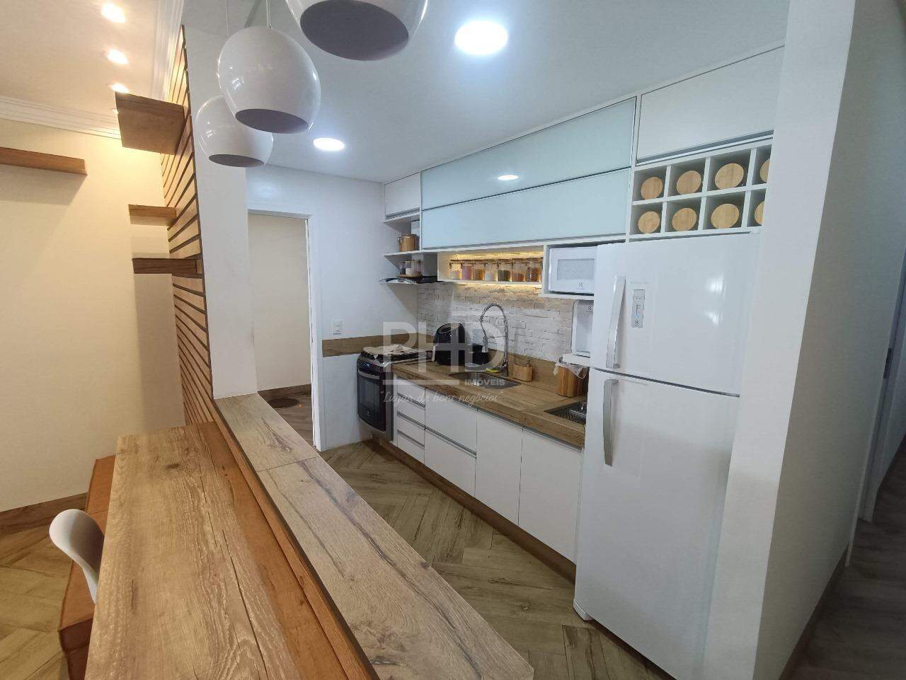 Sobrado à venda com 2 quartos, 250m² - Foto 17