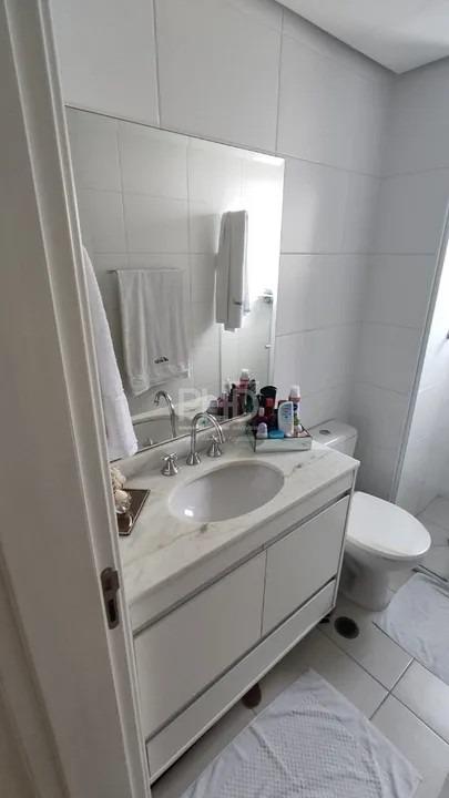 Apartamento à venda com 2 quartos, 58m² - Foto 11