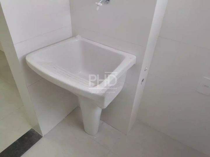 Apartamento para alugar com 2 quartos, 55m² - Foto 18