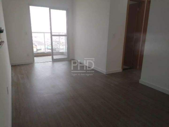 Apartamento para alugar com 2 quartos, 55m² - Foto 3