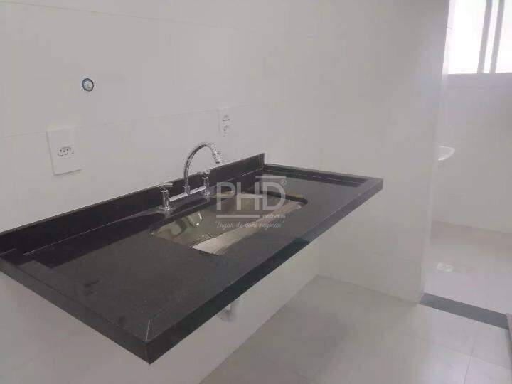 Apartamento para alugar com 2 quartos, 55m² - Foto 8