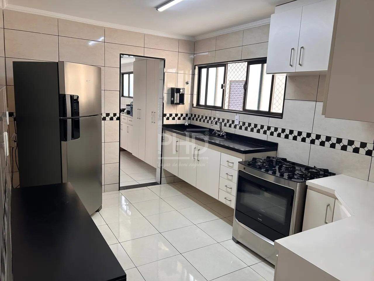 Apartamento à venda com 3 quartos, 94m² - Foto 6