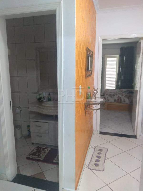 Sobrado para alugar com 3 quartos, 180m² - Foto 12