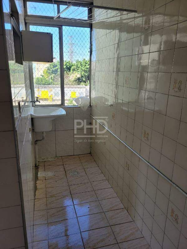 Apartamento à venda com 3 quartos, 74m² - Foto 12