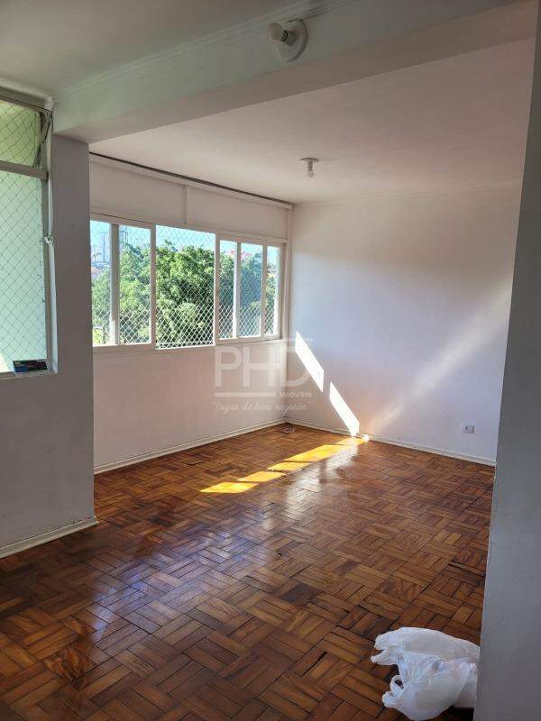 Apartamento à venda com 3 quartos, 74m² - Foto 1