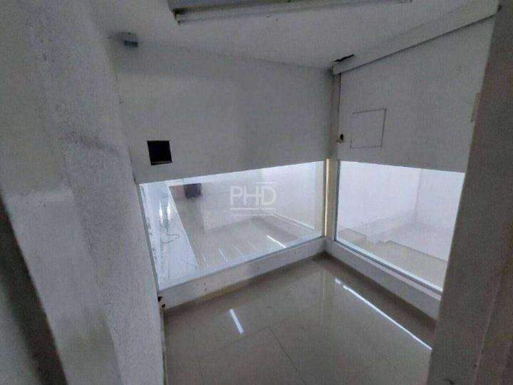 Casa para alugar com 3 quartos, 2m² - Foto 14