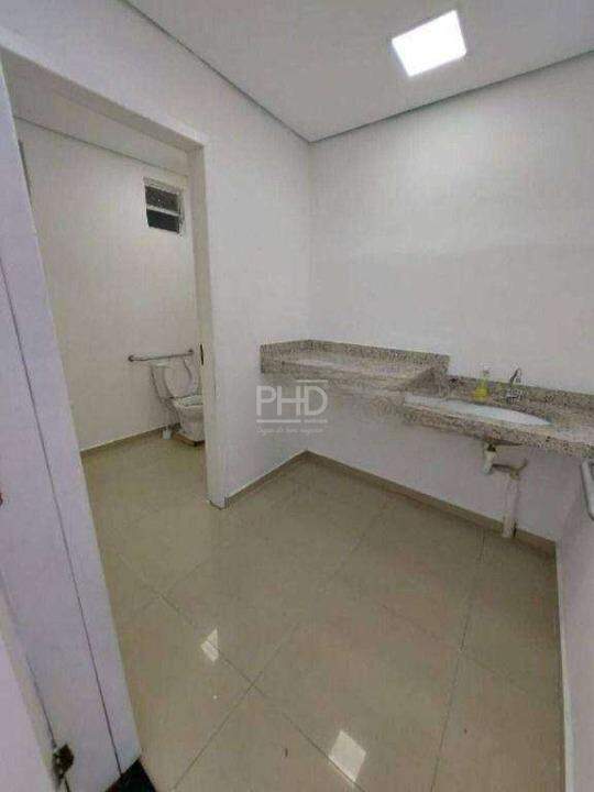 Casa para alugar com 3 quartos, 2m² - Foto 13