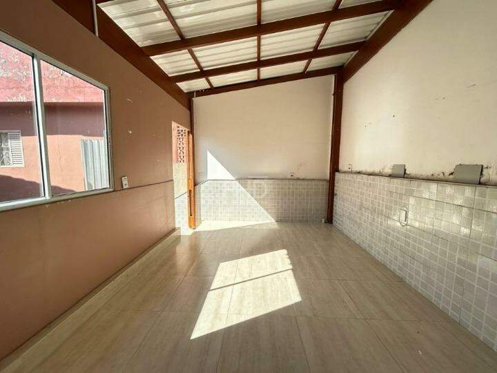 Casa para alugar com 3 quartos, 2m² - Foto 15