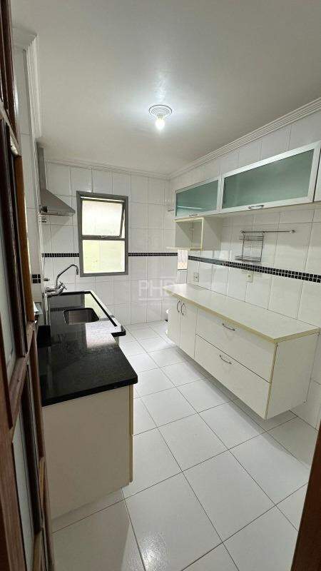 Apartamento para alugar com 2 quartos, 86m² - Foto 7