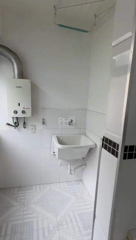 Apartamento para alugar com 2 quartos, 86m² - Foto 17