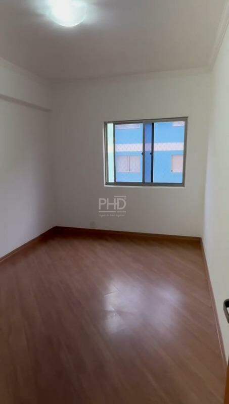 Apartamento para alugar com 2 quartos, 86m² - Foto 15