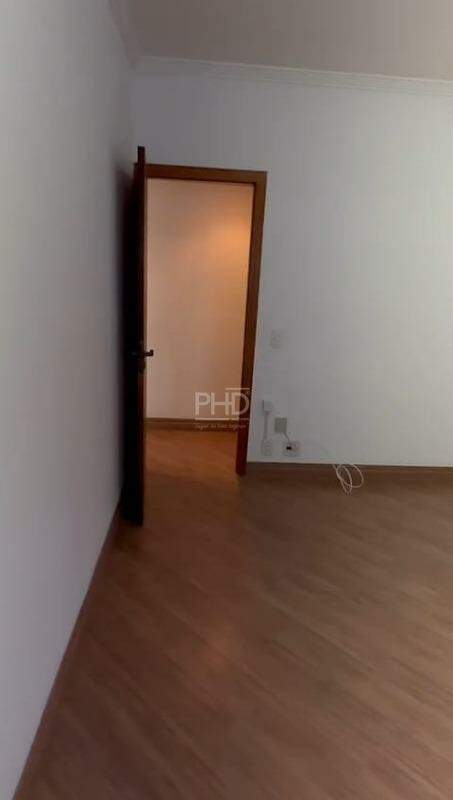 Apartamento para alugar com 2 quartos, 86m² - Foto 13