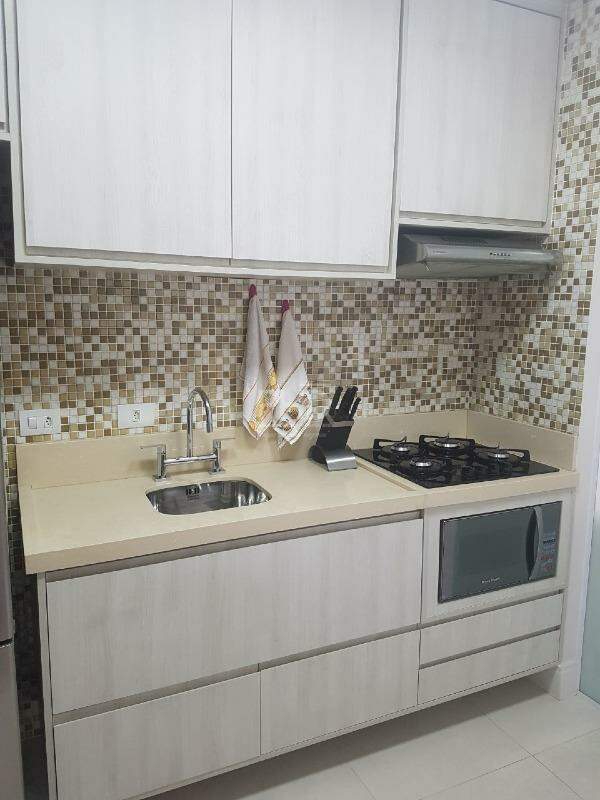 Apartamento à venda com 2 quartos, 60m² - Foto 13