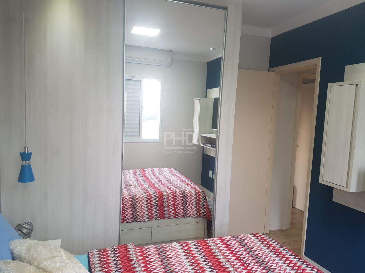 Apartamento à venda com 2 quartos, 60m² - Foto 19