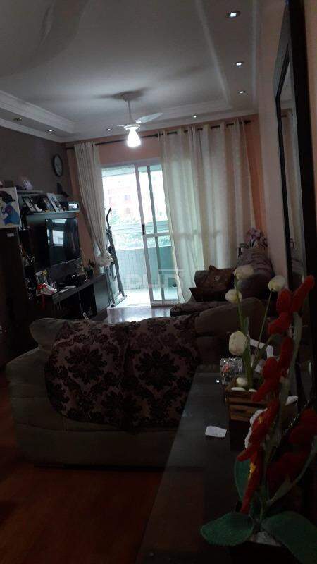 Apartamento à venda com 3 quartos, 91m² - Foto 2