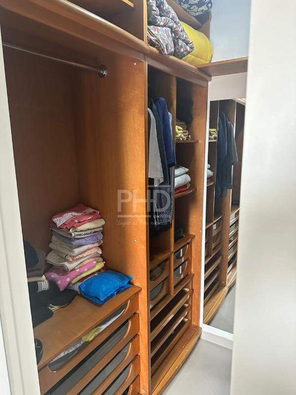 Apartamento à venda com 2 quartos, 70m² - Foto 14