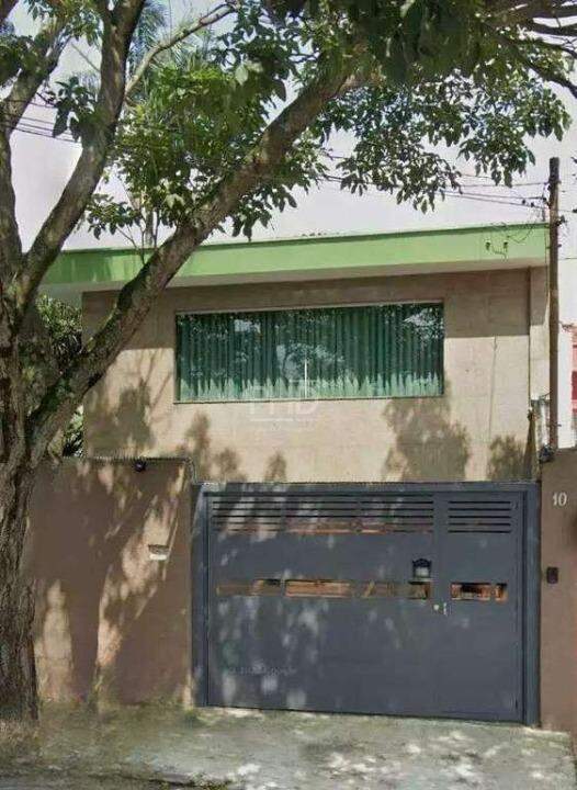 Casa para alugar com 4 quartos, 200m² - Foto 2