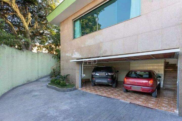 Casa à venda com 4 quartos, 200m² - Foto 3