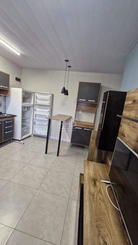 Apartamento para alugar com 1 quarto, 36m² - Foto 2