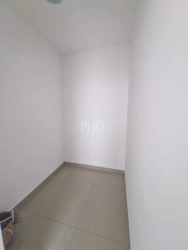 Sobrado para alugar com 3 quartos, 206m² - Foto 4