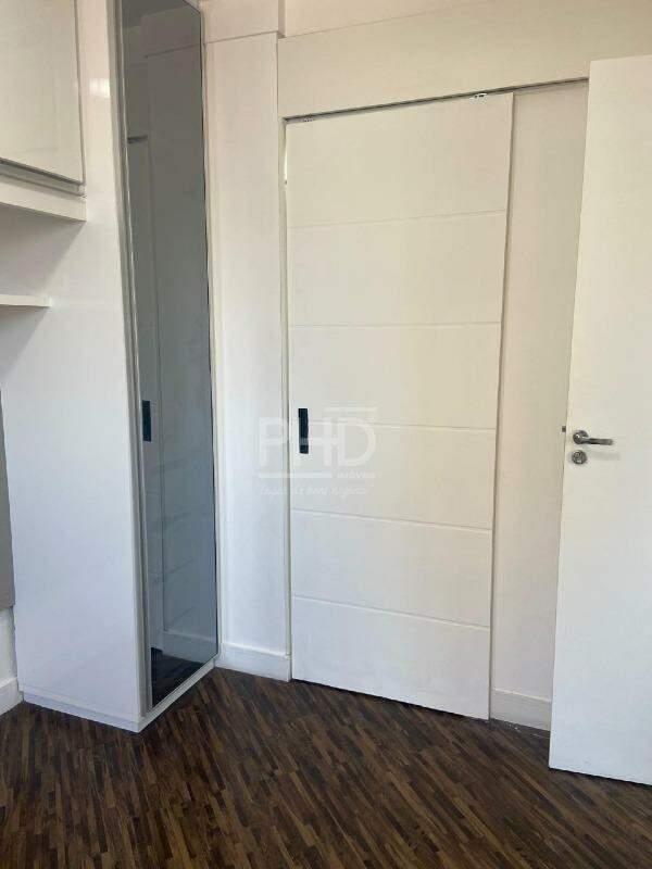 Apartamento à venda com 3 quartos, 87m² - Foto 18