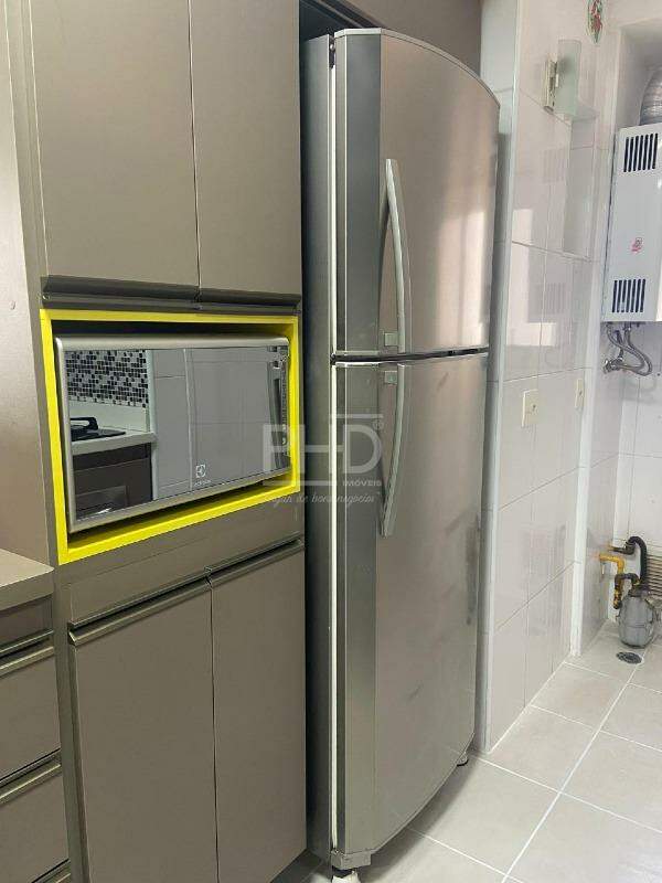 Apartamento à venda com 3 quartos, 87m² - Foto 10