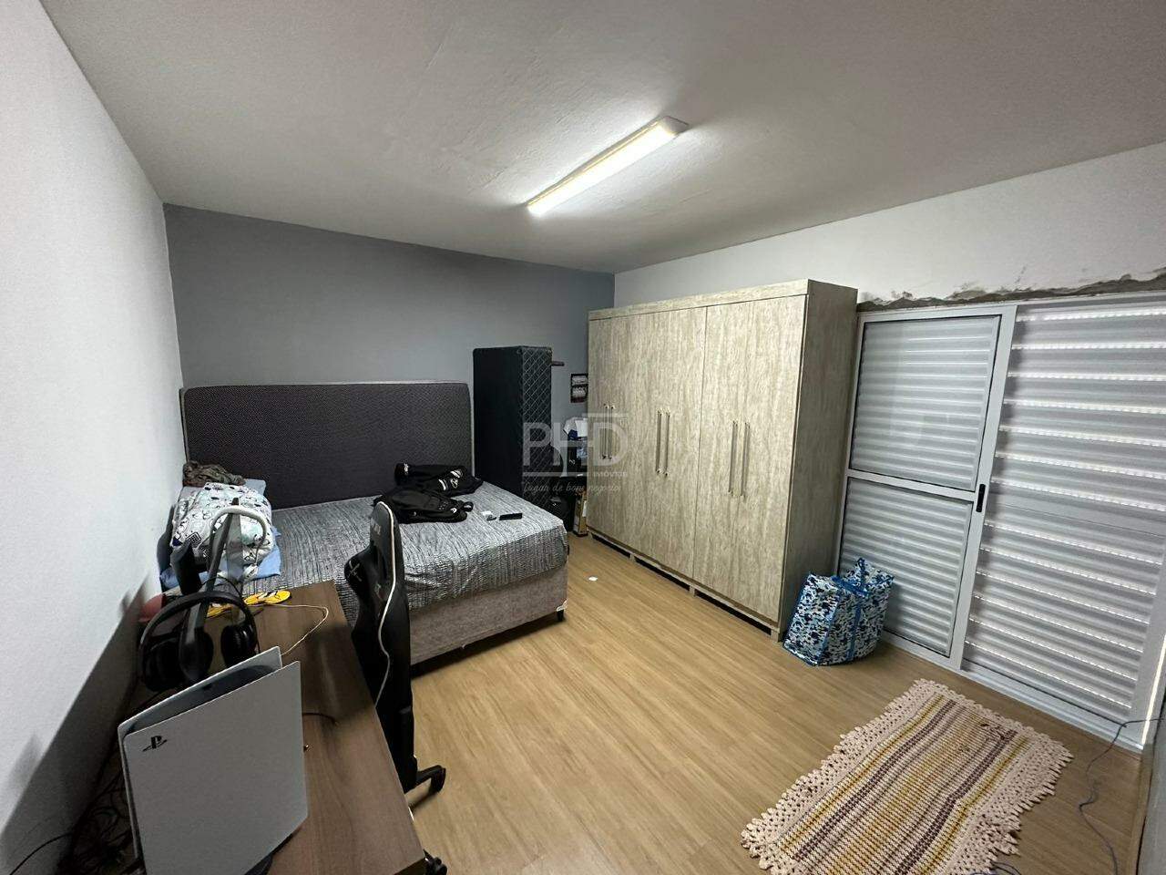 Casa à venda com 3 quartos, 180m² - Foto 10