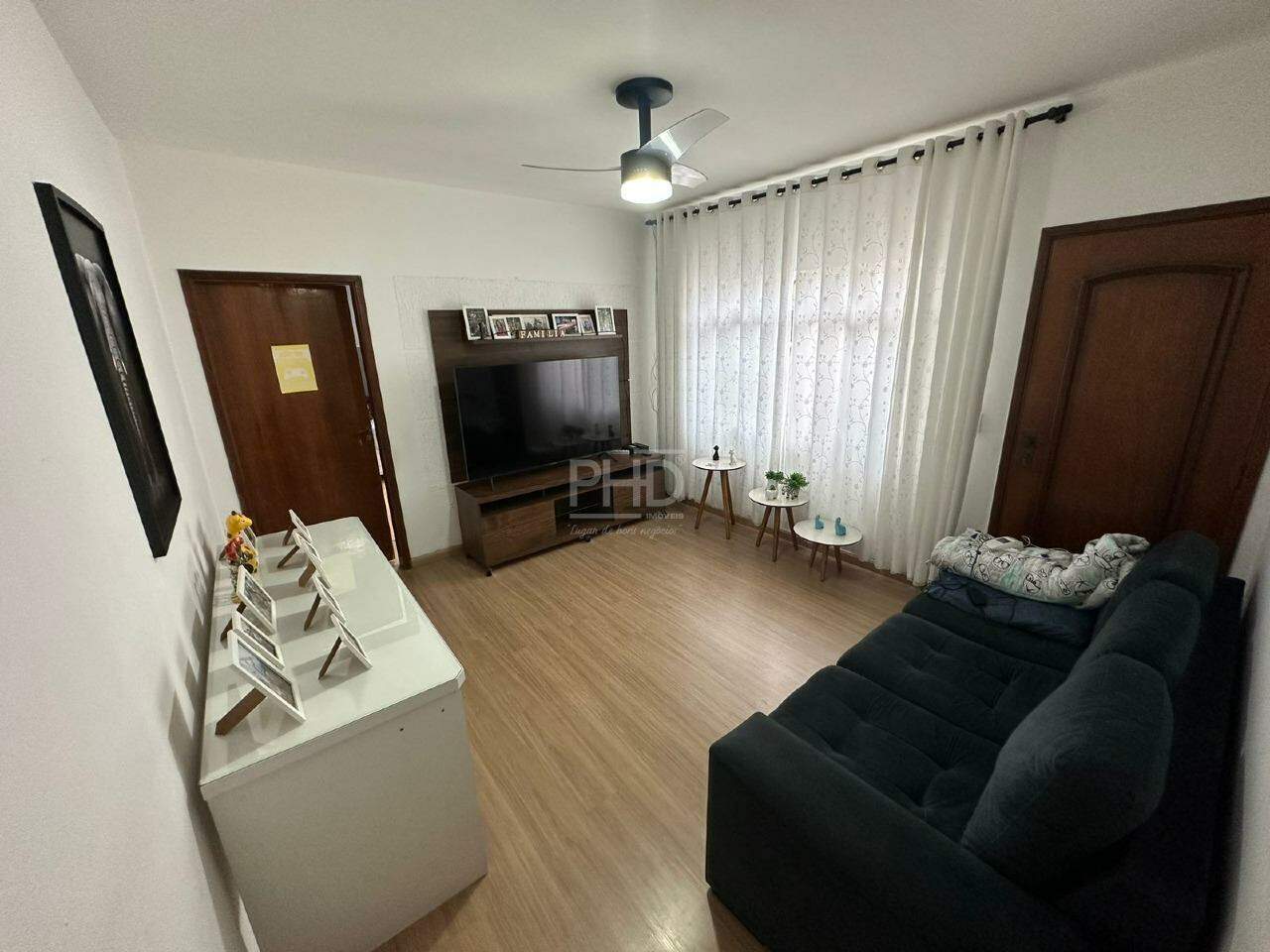 Casa à venda com 3 quartos, 180m² - Foto 3