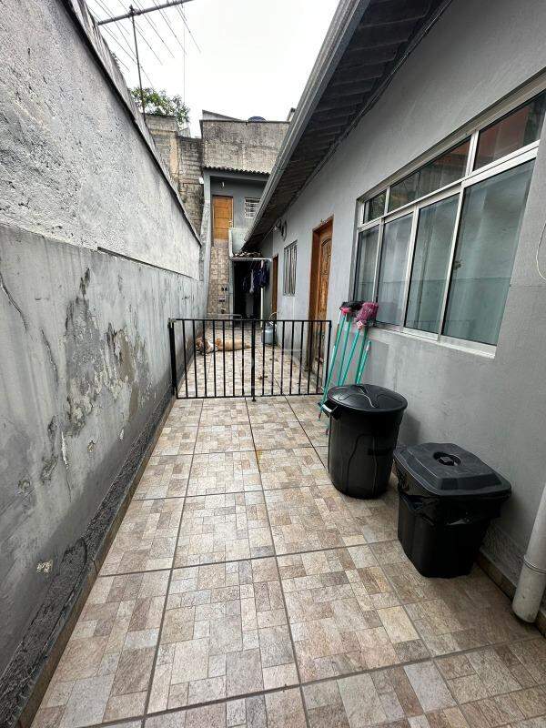 Casa à venda com 3 quartos, 180m² - Foto 20