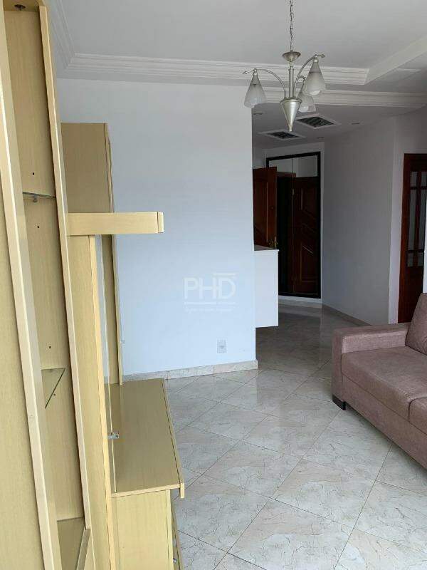 Apartamento à venda com 3 quartos, 72m² - Foto 4