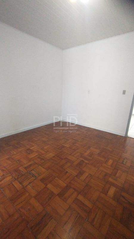 Casa para alugar com 1 quarto, 108m² - Foto 12