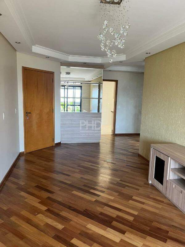 Apartamento para alugar com 3 quartos, 144m² - Foto 1