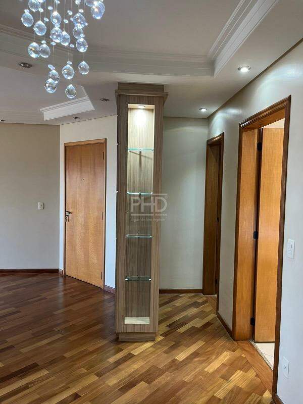 Apartamento para alugar com 3 quartos, 144m² - Foto 4