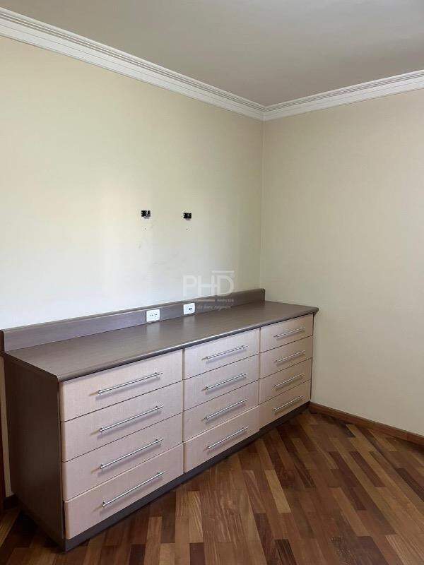 Apartamento para alugar com 3 quartos, 144m² - Foto 14