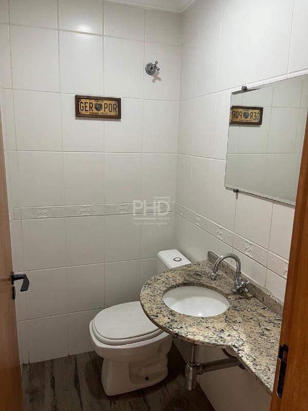 Apartamento para alugar com 3 quartos, 144m² - Foto 17