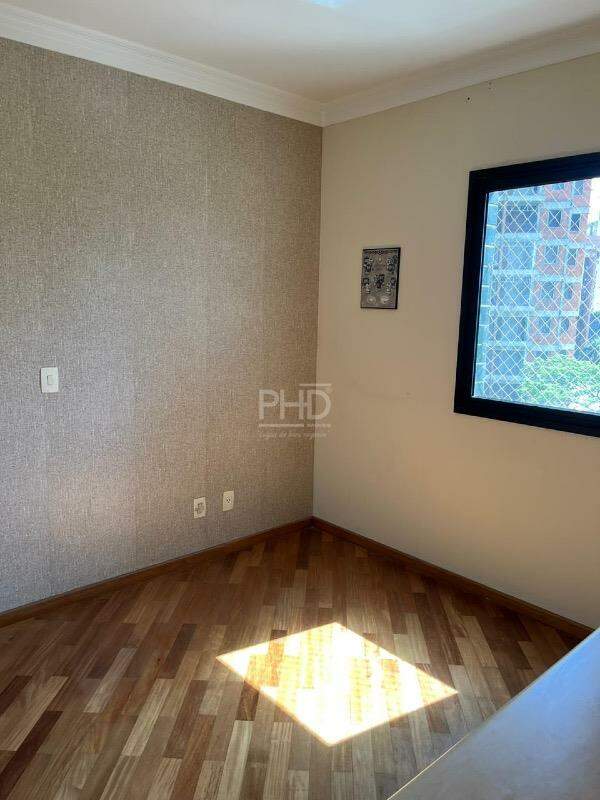 Apartamento para alugar com 3 quartos, 144m² - Foto 9