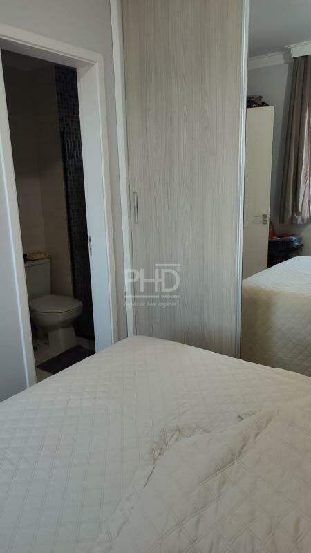 Apartamento à venda com 2 quartos, 58m² - Foto 11