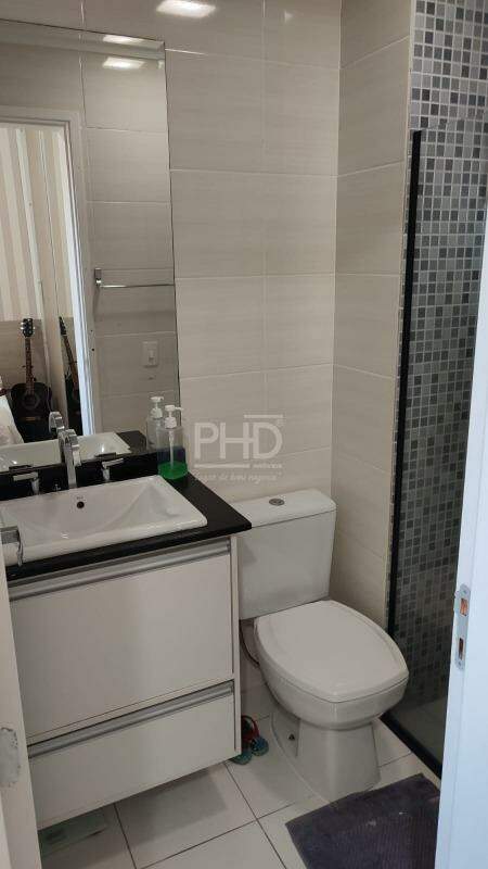 Apartamento à venda com 2 quartos, 58m² - Foto 19