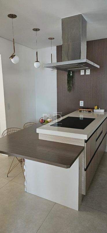 Apartamento à venda com 3 quartos, 106m² - Foto 14