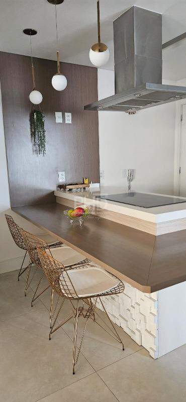 Apartamento à venda com 3 quartos, 106m² - Foto 13