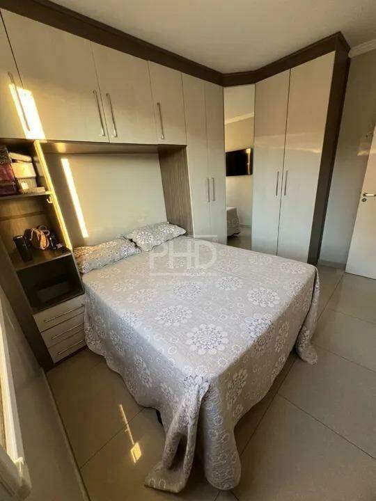 Apartamento à venda com 2 quartos, 54m² - Foto 10