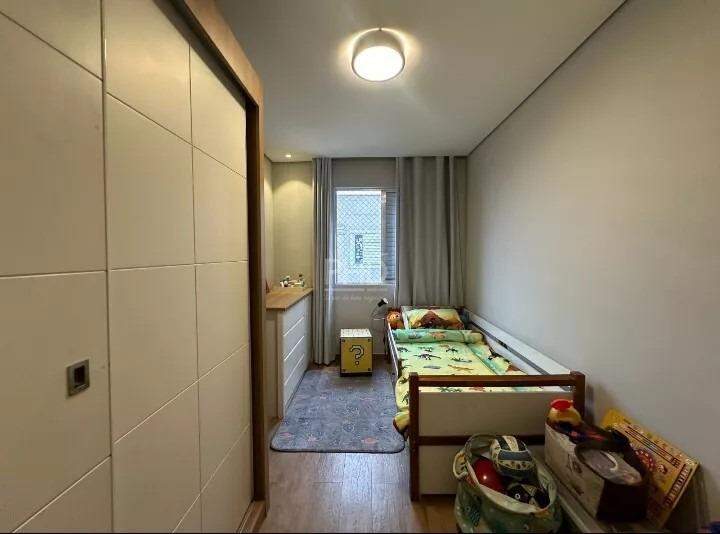 Apartamento à venda com 2 quartos, 72m² - Foto 5