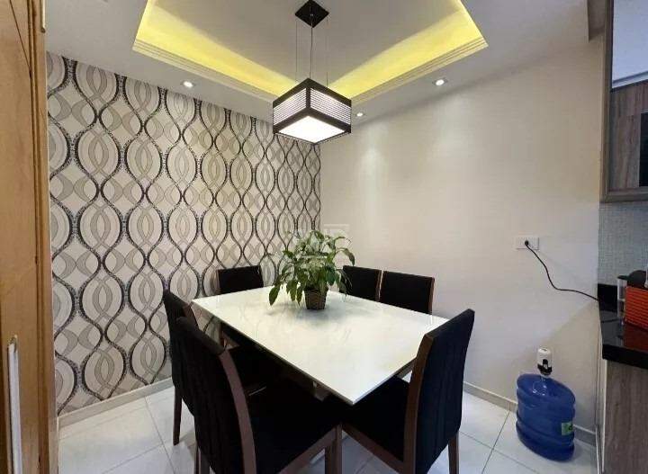 Apartamento à venda com 2 quartos, 72m² - Foto 2