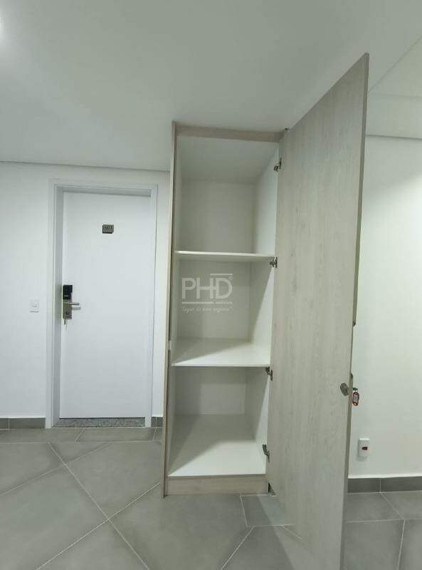 Apartamento à venda com 1 quarto, 20m² - Foto 2