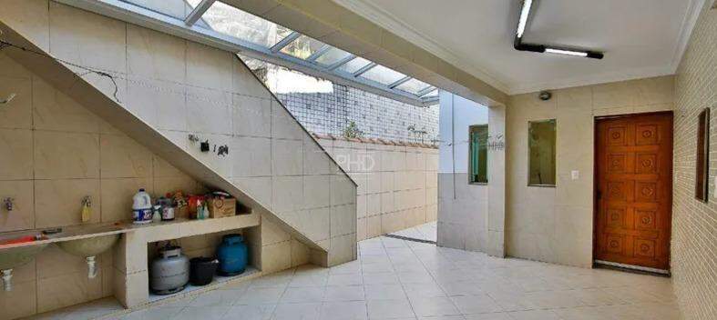 Sobrado à venda com 2 quartos, 203m² - Foto 23