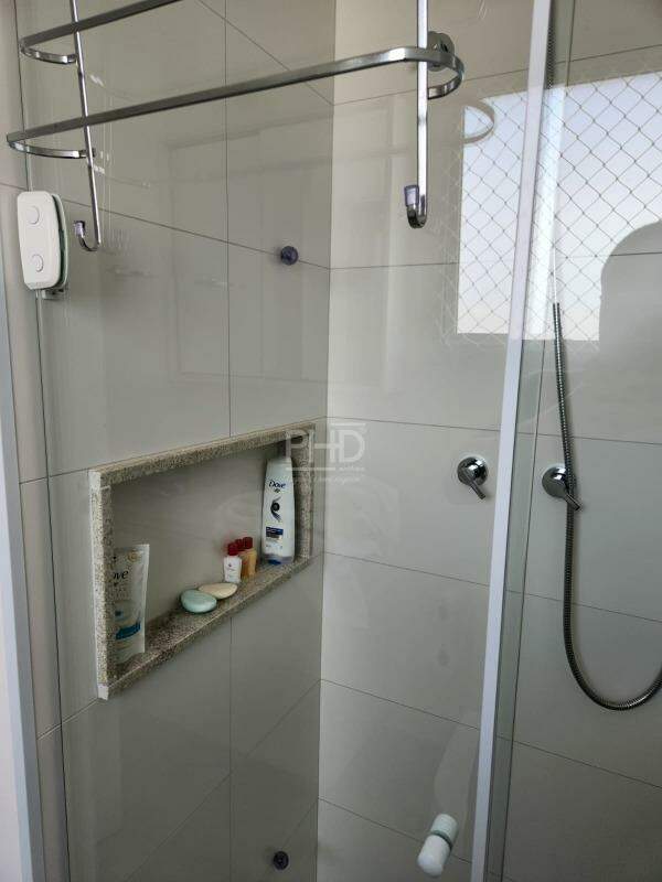 Apartamento à venda com 2 quartos, 78m² - Foto 23